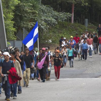 mil-migrantes-hondurenos-iniciaron-sabado_0_11_1024_637
