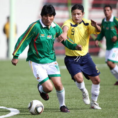 Evo Morales y el futbol